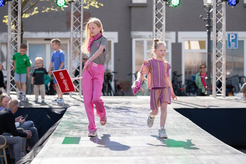 Modeshow 391_.jpg